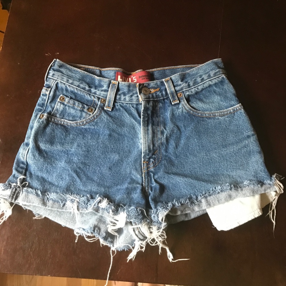Vintage Levi shorts ✨